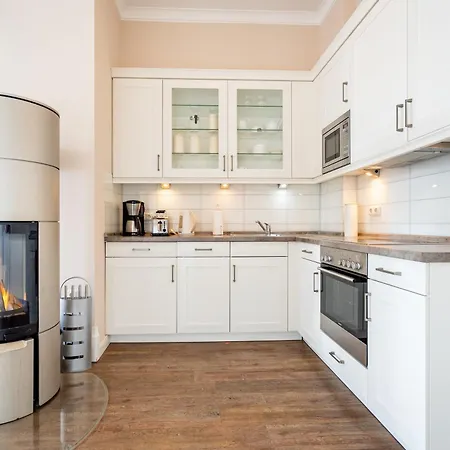 Autorenhaus, App. 14 Carl Von Ossietzky * Ostseebad Heringsdorf